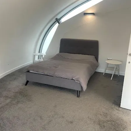 The Signature Apartment Bradford (West Yorkshire)